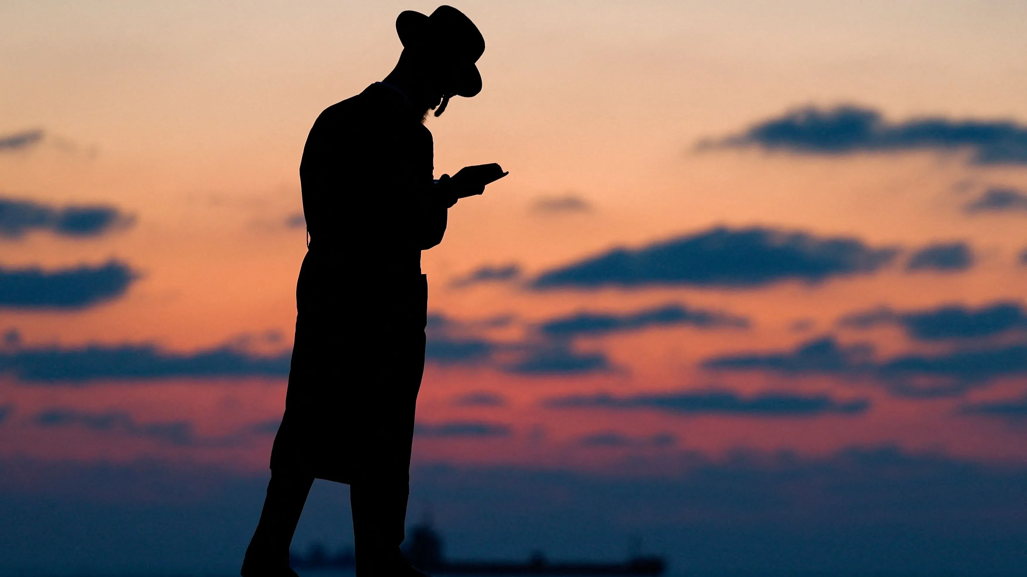 نتيجة سياسات الحريديم.. الاقتصاد الإسرائيلي يواجه خسائر بالمليارات 