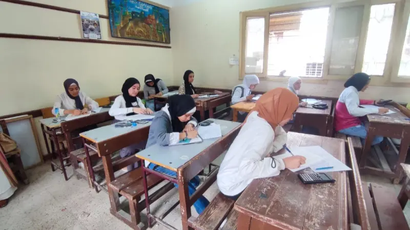 مصر.. موعد امتحانات نصف العام وحقيقة تعديلها بسبب انتشار الفيروسات