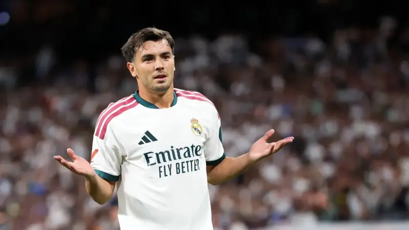 بين البقاء والرحيل.. إبراهيم دياز أمام خيارات حاسمة مع ريال مدريد