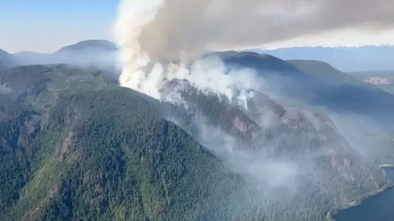 تحذيرات من استمرار حرائق كندا "طوال الصيف"
