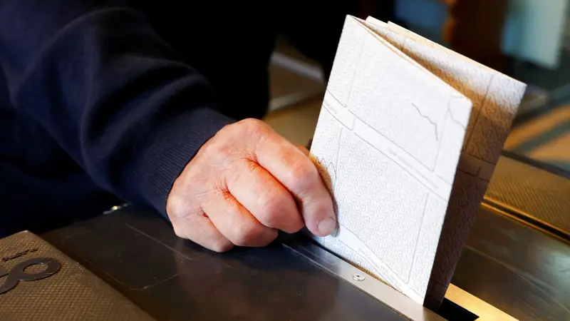 انتخابات البرلمان الأوروبي.. ما تأثير نجاح اليمين المتطرف؟