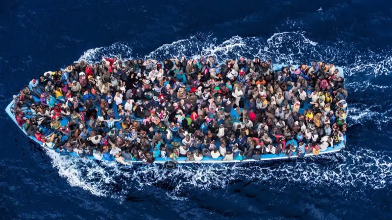 انتشال 12 جثة لمهاجرين غير شرعيين قبالة سواحل مصر