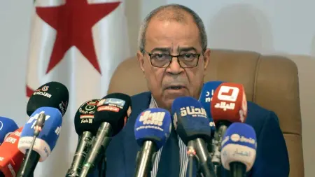 related_news_inside_blogsإيداع الوزير السابق في الحبس بالجزائر.. من هو علي عون؟