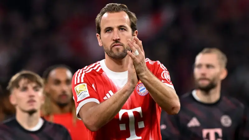 مفاجأة.. هل ينتقل هاري كين إلى برشلونة؟