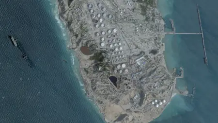 related_news_inside_blogsتقرير: أميركا تواصل الاستعداد لعملية برية في إيران رغم تصريحات ترامب