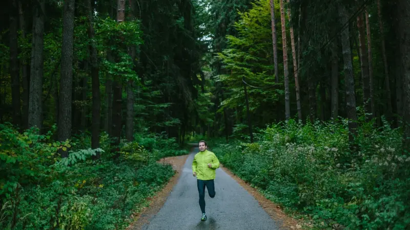 فوائد الجري لمدة 30 دقيقة يوميا.. ما علاقة السرطان والزهايمر؟