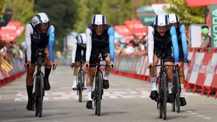 فريق إسرائيلي يتخلى عن هويته بعد استهدافه من مؤيدين لفلسطين