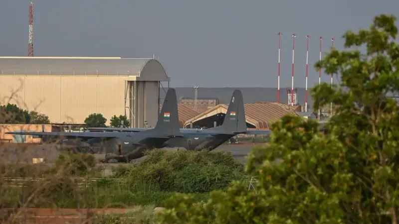 النيجر تتّهم بنين بنشر جنود مرتزقة استعدادا لمهاجمتها