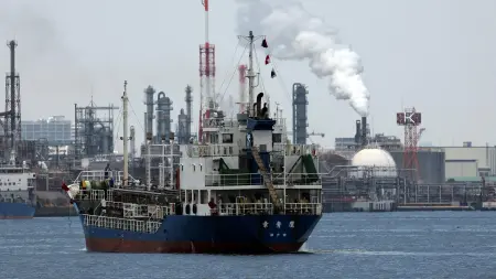 related_news_inside_blogsتوقعات صادمة.. خام برنت قد يلامس 190 دولارا بسبب أزمة هرمز