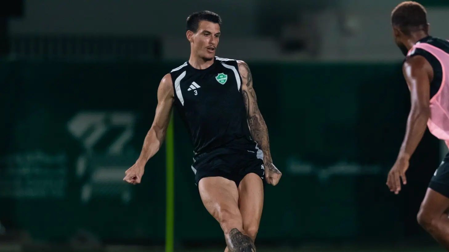 الأهلي يواجه الدرعية في الجولة الأولى من الدوري السعودي (إكس) الأهلي يواجه الدرعية في الجولة الأولى من الدوري السعودي (إكس)