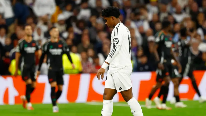 موراتا الجديد.. أنشيلوتي الغاضب يلوح بعقوبة في حق إندريك