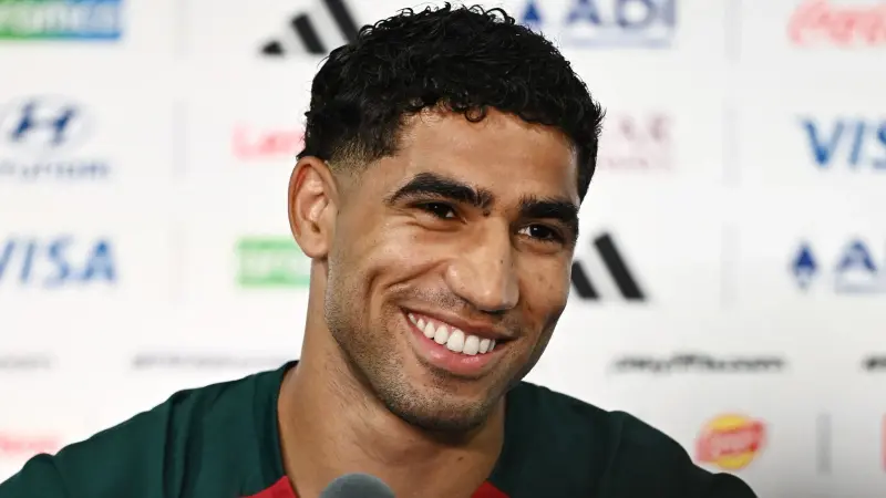 كأس العالم 2026 - حكيمي: لا يوجد مرشح أوفر حظًا.. وفرصنا متساوية أمام البرازيل