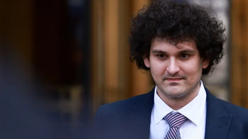 من هو سام بانكمان ملك العملات المشفرة الذي سرق 8 مليارات دولار؟