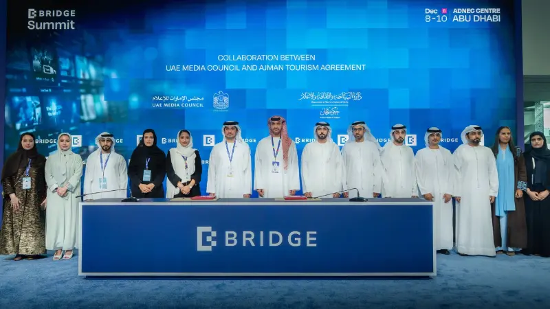 انطلاق قمة بريدج 2025 في أبوظبي بمشاركة 60 ألف مبدع