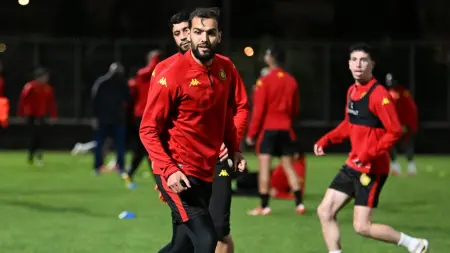 related_news_inside_blogsمعلق مباراة الأهلي والترجي اليوم.. صوت بارز يرافق القمة