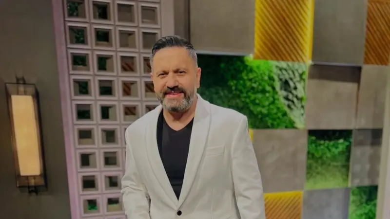 إدوارد يكشف تفاصيل عملية نصب إلكترونية تستغل أسماء فنانين