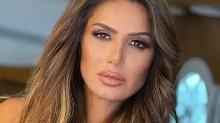 related_news_inside_blogsهل الخيانة بسبب انفصال نجلاء بدر عن محمد منير؟ الفنانة تحسم الجدل