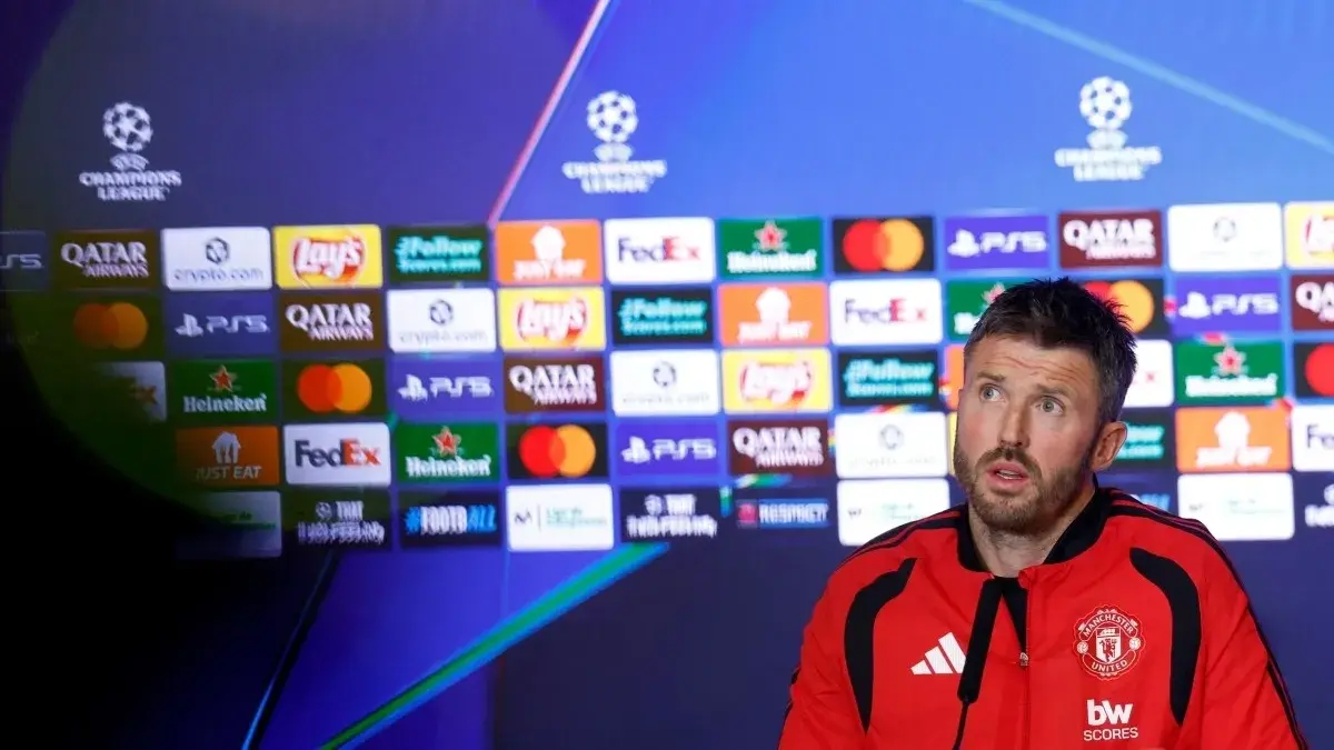 كاريك من المؤتمر الصحفي لمباراة أتلتيكو مدريد (أ ف ب) كاريك من المؤتمر الصحفي لمباراة أتلتيكو مدريد (أ ف ب)