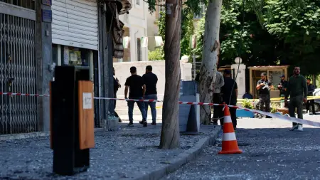 related_news_inside_blogsحصيلة نهائية.. تفجيرا وسط دمشق يخلفان قتيلًا و36 جريحًا