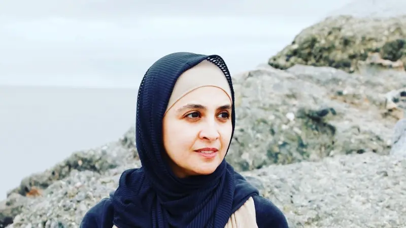 بعد أيام من زفافه.. حنان ترك تكشف عن تعرض ابنها لإصابة خطيرة