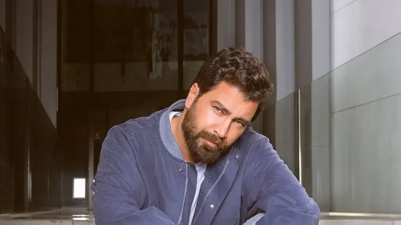 فيديو- تفاصيل إصابة معتصم النهار أثناء تصوير فيلم نصيب في الغردقة