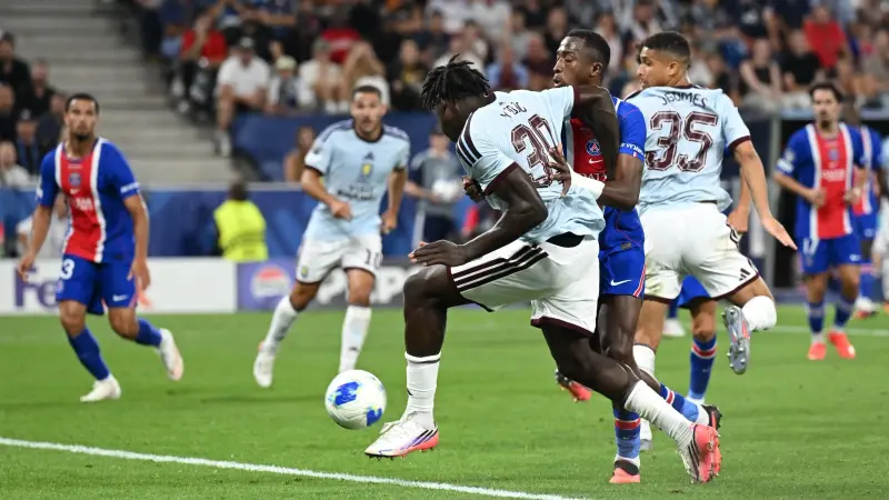 بث مباشر - مباراة باريس سان جيرمان ضد أستون فيلا في كأس السوبر الأوروبي 2026 لحظة بلحظة