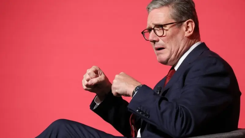 قضية ماندلسون تتفاعل.. ستارمر يرفض دعوات الاستقالة