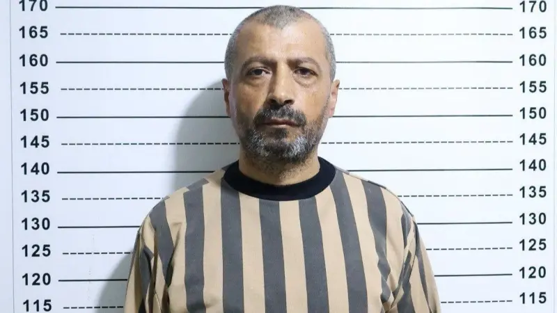 معاون مدير سجن صيدنايا في قبضة الأمن السوري.. من هو ثائر حسين؟