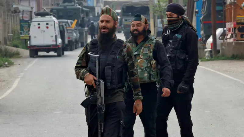 تصعيد متبادل.. قتلى وإصابات في تبادل القصف بين الهند وباكستان