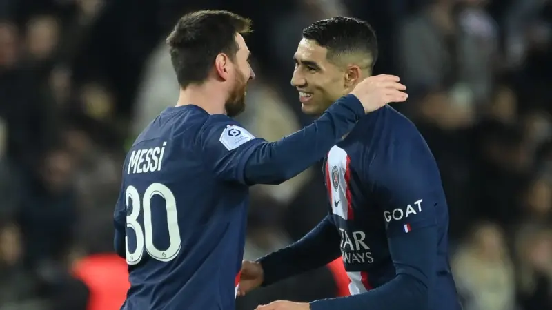 في عيد الحب.. من يُهدي جماهيره في السهرة الأوروبية؟