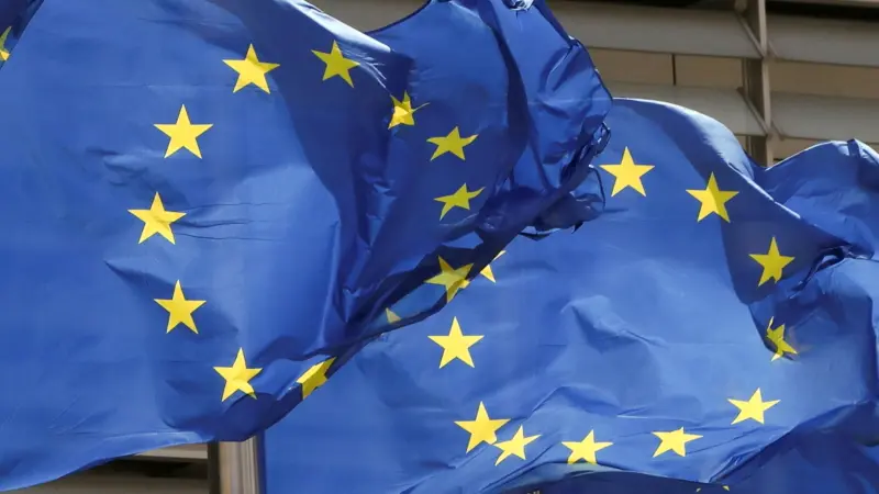 المفوض الأوروبي: الكثير من العمل يتطلبه تجنب الرسوم الجمركية