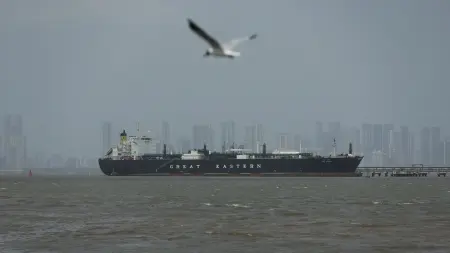 related_news_inside_blogsبعد هرمز.. مستقبل مضيق ملقة يثير قلق العالم