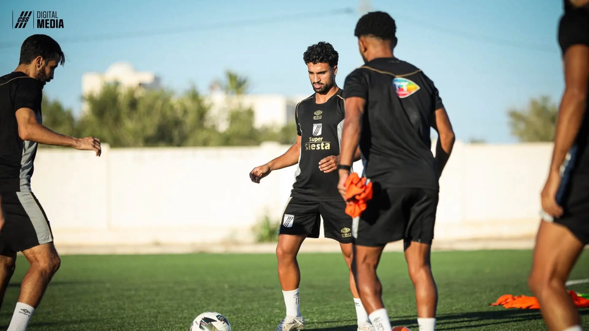 (إكس) الصفاقسي يبحث عن استغلال تفوقه التاريخي لإسقاط اتحاد بن قردان (إكس) الصفاقسي يبحث عن استغلال تفوقه التاريخي لإسقاط اتحاد بن قردان