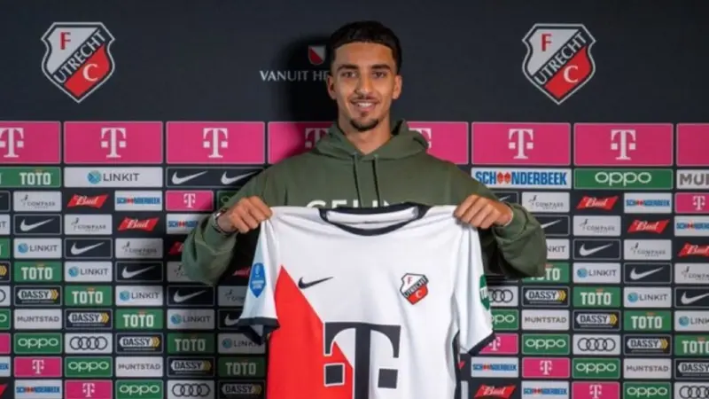 بعد رحيله عن مانشستر يونايتد.. من هو زيدان إقبال؟