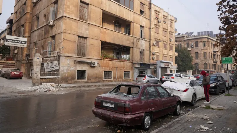 المشهد باختصار: اشتباكات دامية في سوريا.. وإيران تخترق دائرة نتانياهو