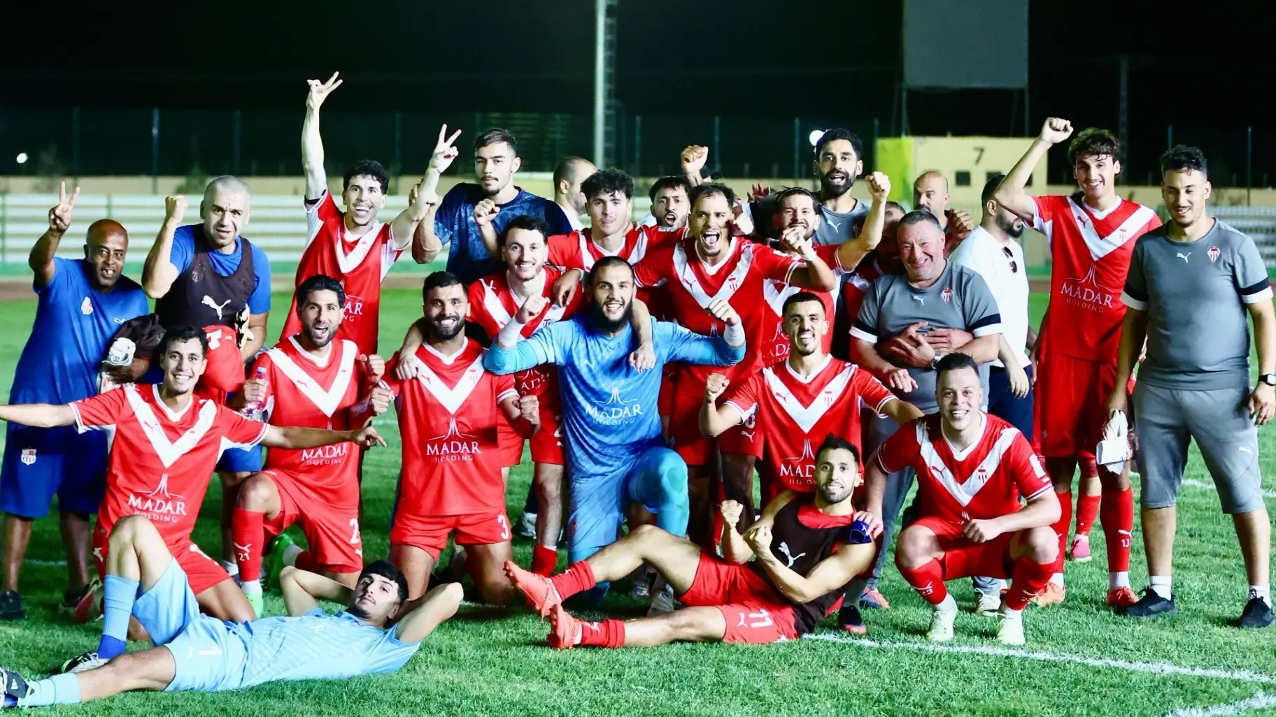 بلوزداد يتصدر ترتيب الدوري الجزائري مؤقتاً (فيسبوك) بلوزداد يتصدر ترتيب الدوري الجزائري مؤقتاً (فيسبوك)