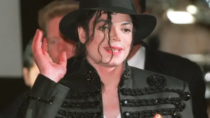 كنز مخفي.. العثور على أغنيات غير معروفة لمايكل جاكسون