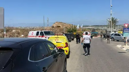 related_news_inside_blogsفيديو - قتيل و5 جرحى بهجومين مسلّحين في وسط إسرائيل