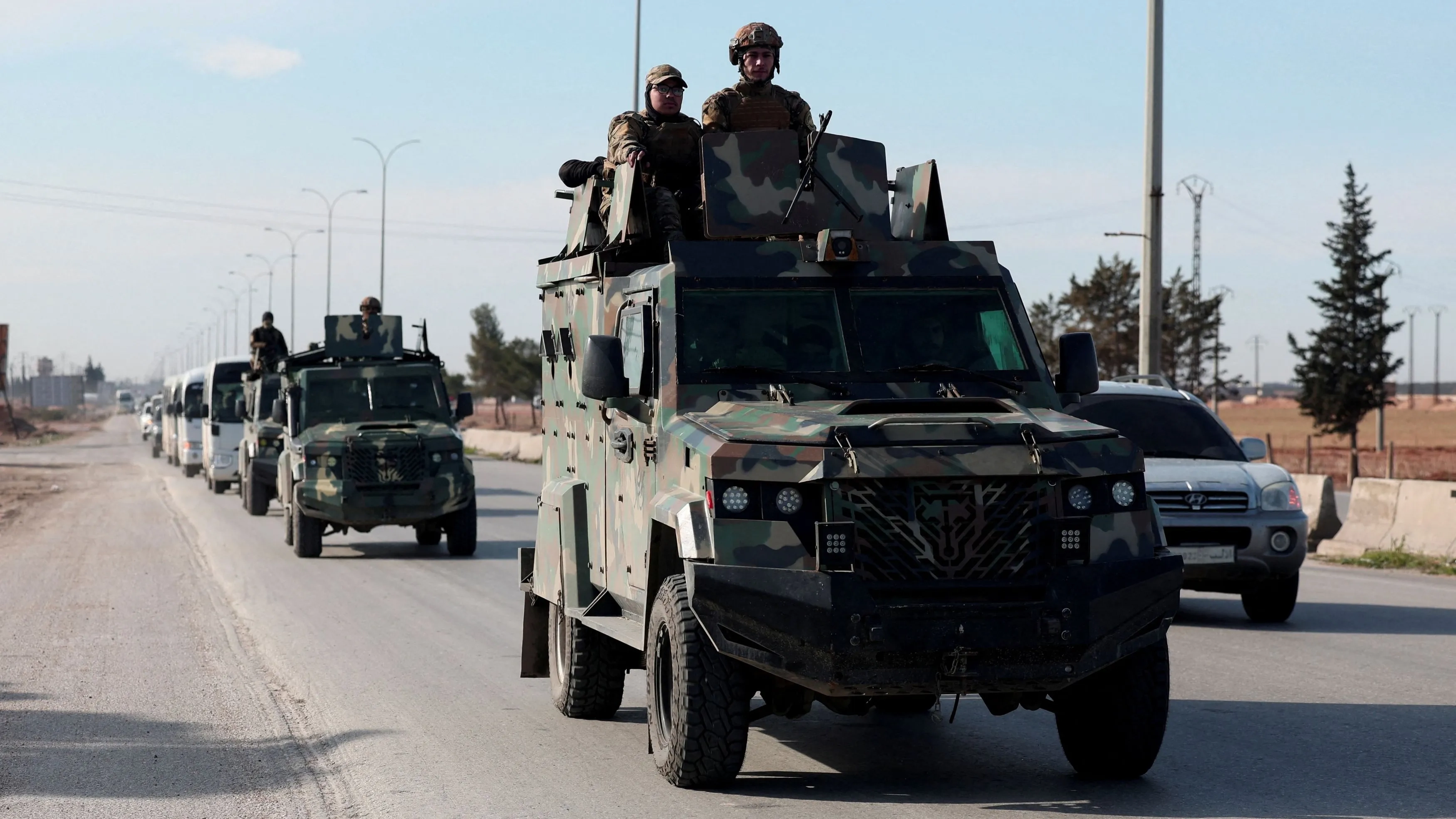 تقرير: الجيش السوري يستعد لشن هجمات على "قسد" 