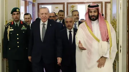 اتفاق دفاع مشترك بين السعودية وتركيا وباكستان