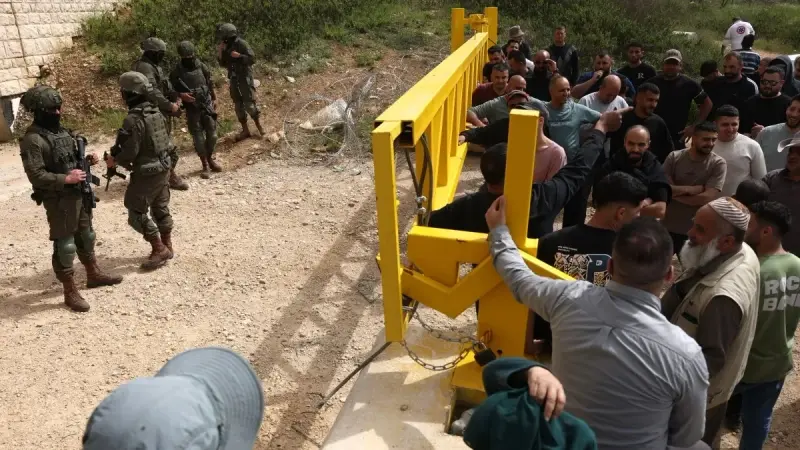 تصعيد جديد في الضفة.. مقتل 3 فلسطينيين بعد هجومي طعن