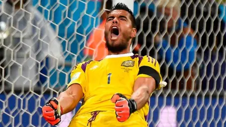 related_news_inside_blogsزميل ميسي السابق.. سيرجيو روميرو يعلن اعتزاله كرة القدم وتوجهه إلى التدريب