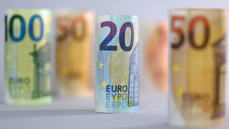 سعر اليورو مقابل الدينار الجزائري اليوم الثلاثاء 7/4/2026 في السكوار.. العملة الموحدة تستقر