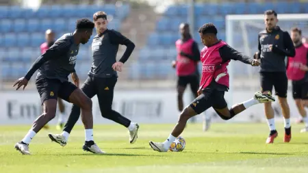 related_news_inside_blogsتشكيلة ريال مدريد اليوم أمام بايرن ميونخ.. ما خطة أربيلوا؟