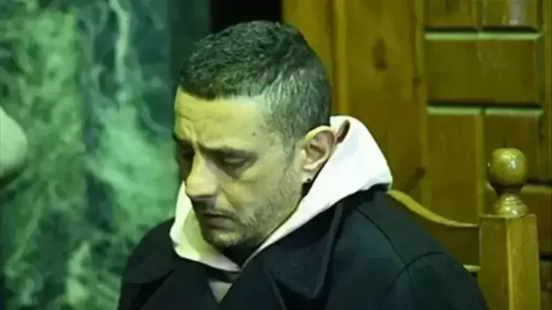 بعد وفاة والدته بأيام.. أحمد الفيشاوي يثير الجدل بفيديو جديد