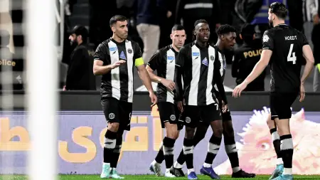 related_news_inside_blogsالقنوات الناقلة لمباراة الشباب ضد الريان اليوم في نهائي دوري أبطال الخليج مع الموعد والتشكيلة