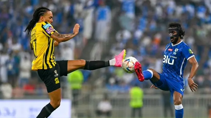 الهلال إلى نهائي كأس خادم الحرمين بعد الفوز على الاتحاد.. ورقم سلبي للنمور