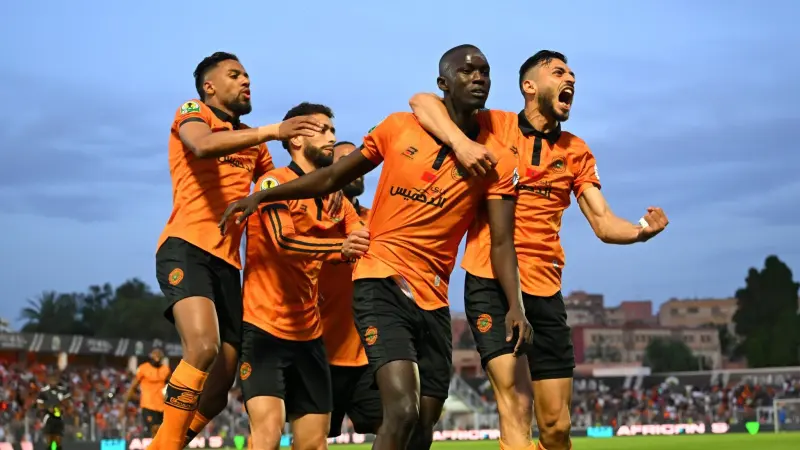 نهضة بركان يقترب من لقبه الثالث في كأس الكونفدرالية بعد التفوق على سيمبا