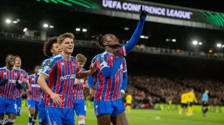 related_news_inside_blogsالقنوات الناقلة لمباراة كريستال بالاس ضد زرينيسكي اليوم في دوري المؤتمر الأوروبي مع الموعد والتشكيلة