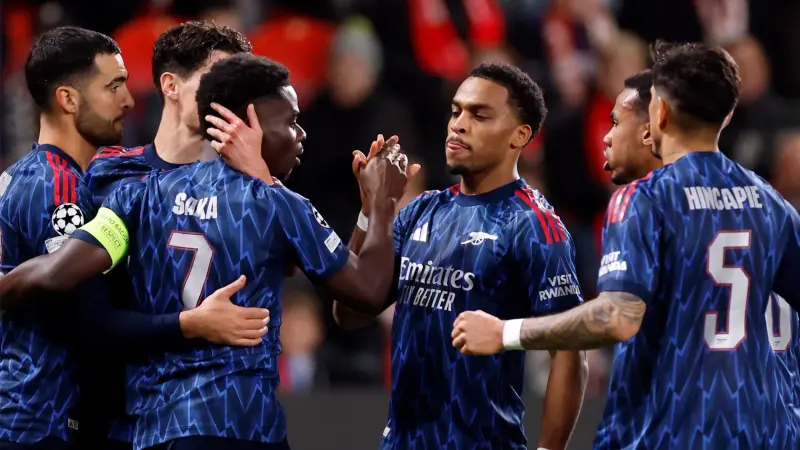 أرتيتا يكشف طبيعة إصابة غابرييل ومدة غيابه.. ضربة قوية لأرسنال